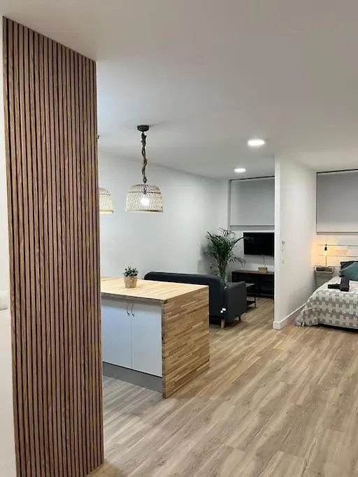 La Cala Del MoralLoft De Diseno En La Playaアパートメント La Cala Del Moral